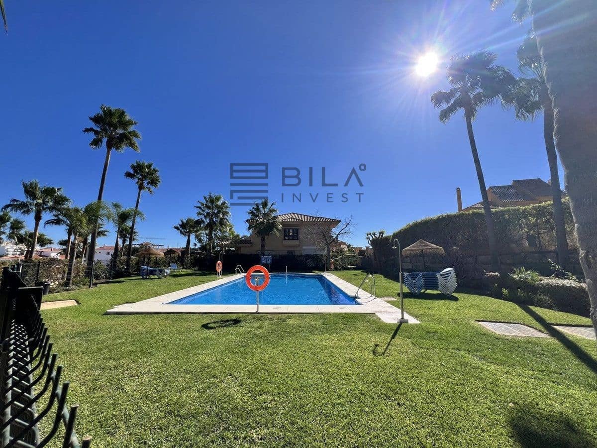 3 Zimmer Haus zu verkaufen in Riviera del Sol mit Pool - 460.000 € (Ref: 9639875)