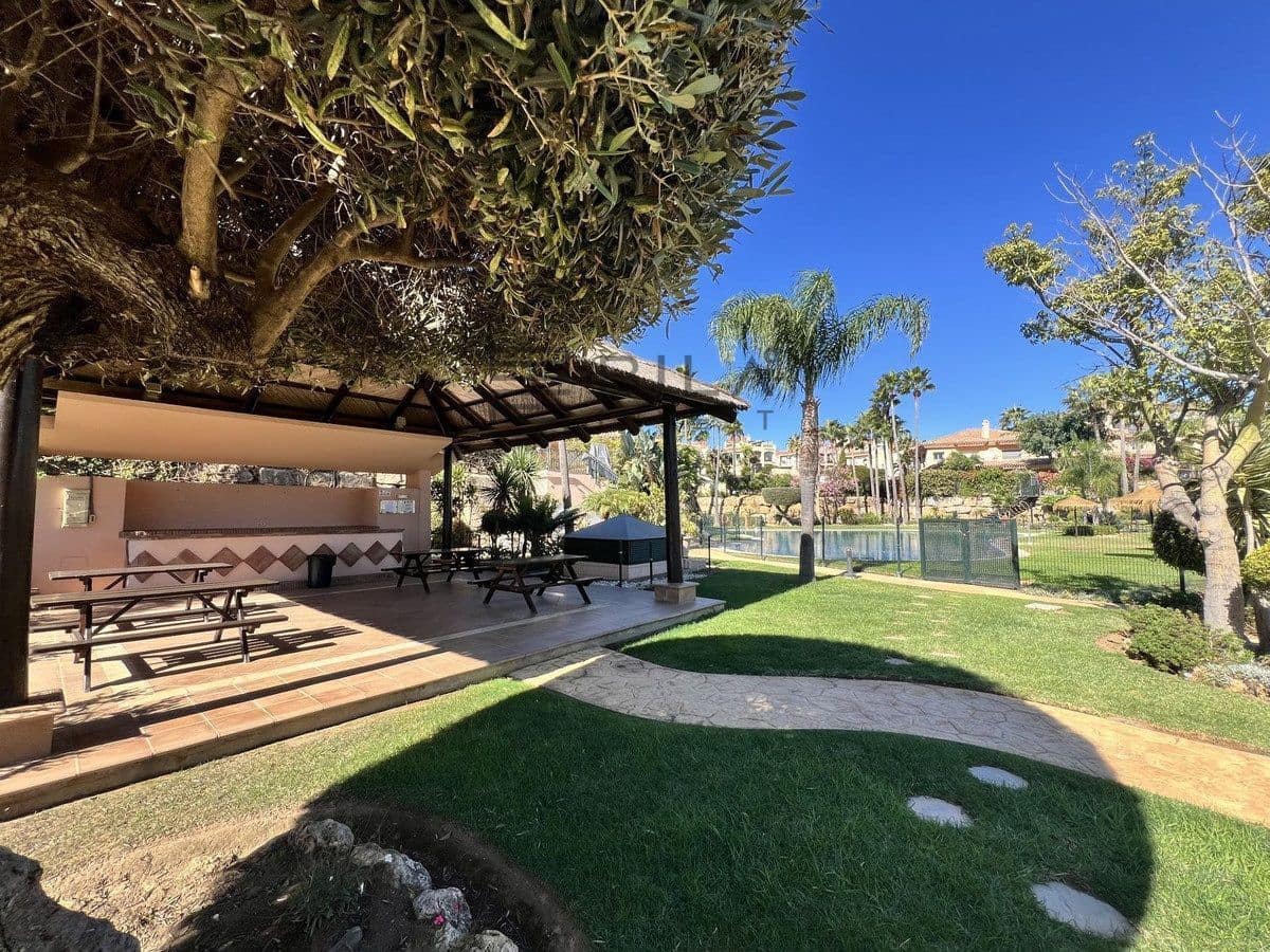 3 Zimmer Haus zu verkaufen in Riviera del Sol mit Pool - 460.000 € (Ref: 9639875)