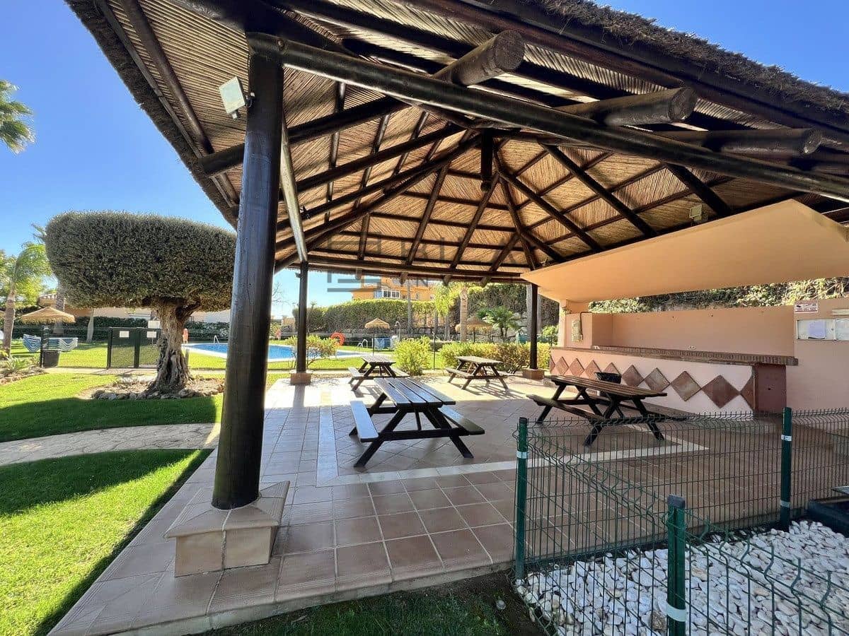 3 Zimmer Haus zu verkaufen in Riviera del Sol mit Pool - 460.000 € (Ref: 9639875)