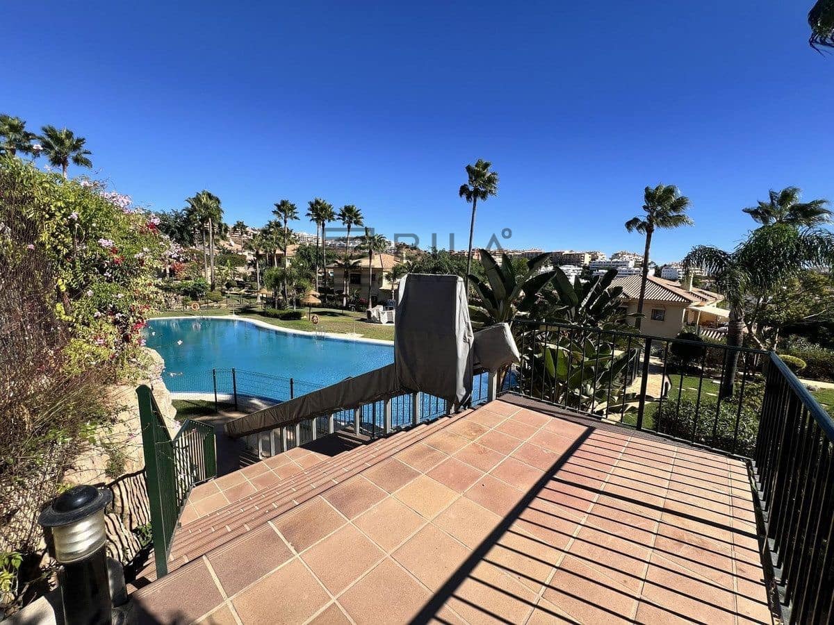 3 Zimmer Haus zu verkaufen in Riviera del Sol mit Pool - 460.000 € (Ref: 9639875)