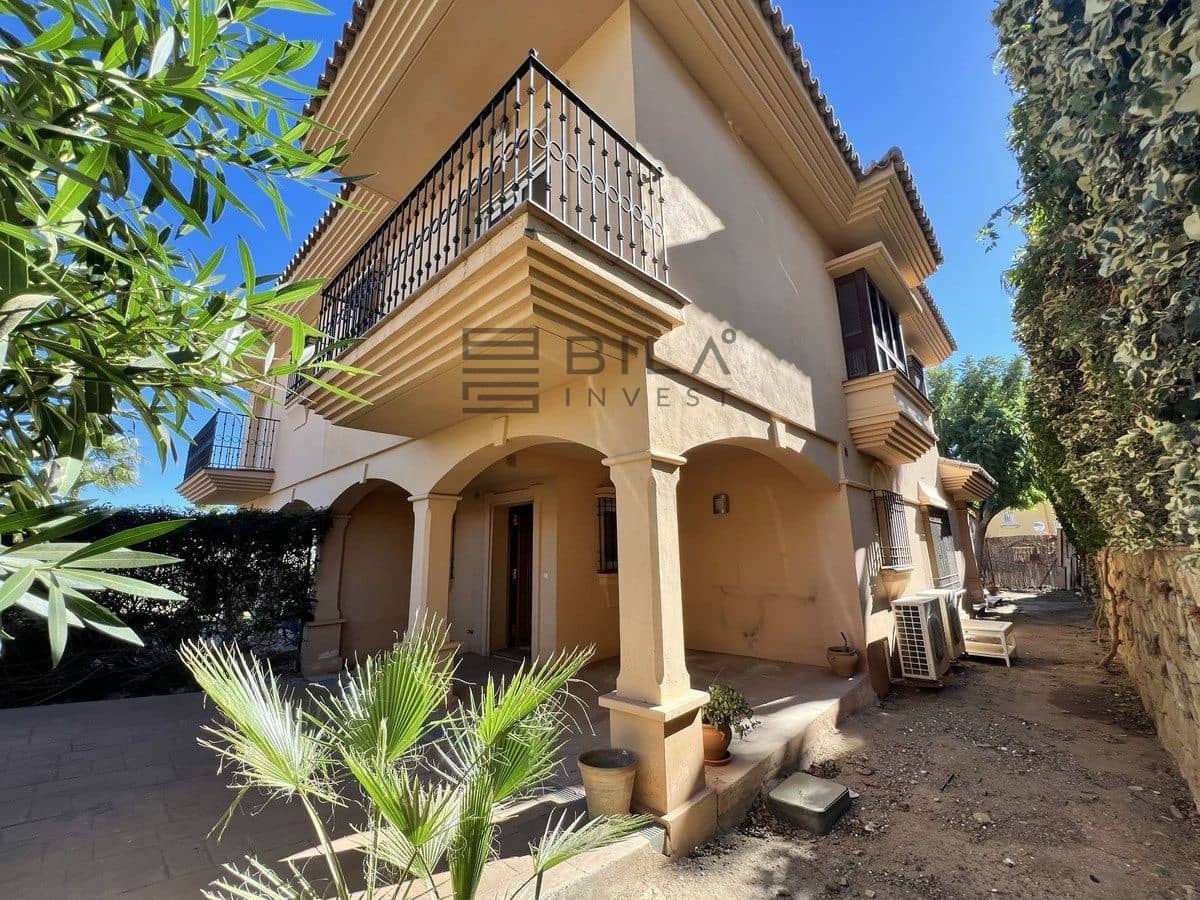 3 Zimmer Haus zu verkaufen in Riviera del Sol mit Pool - 460.000 € (Ref: 9639875)