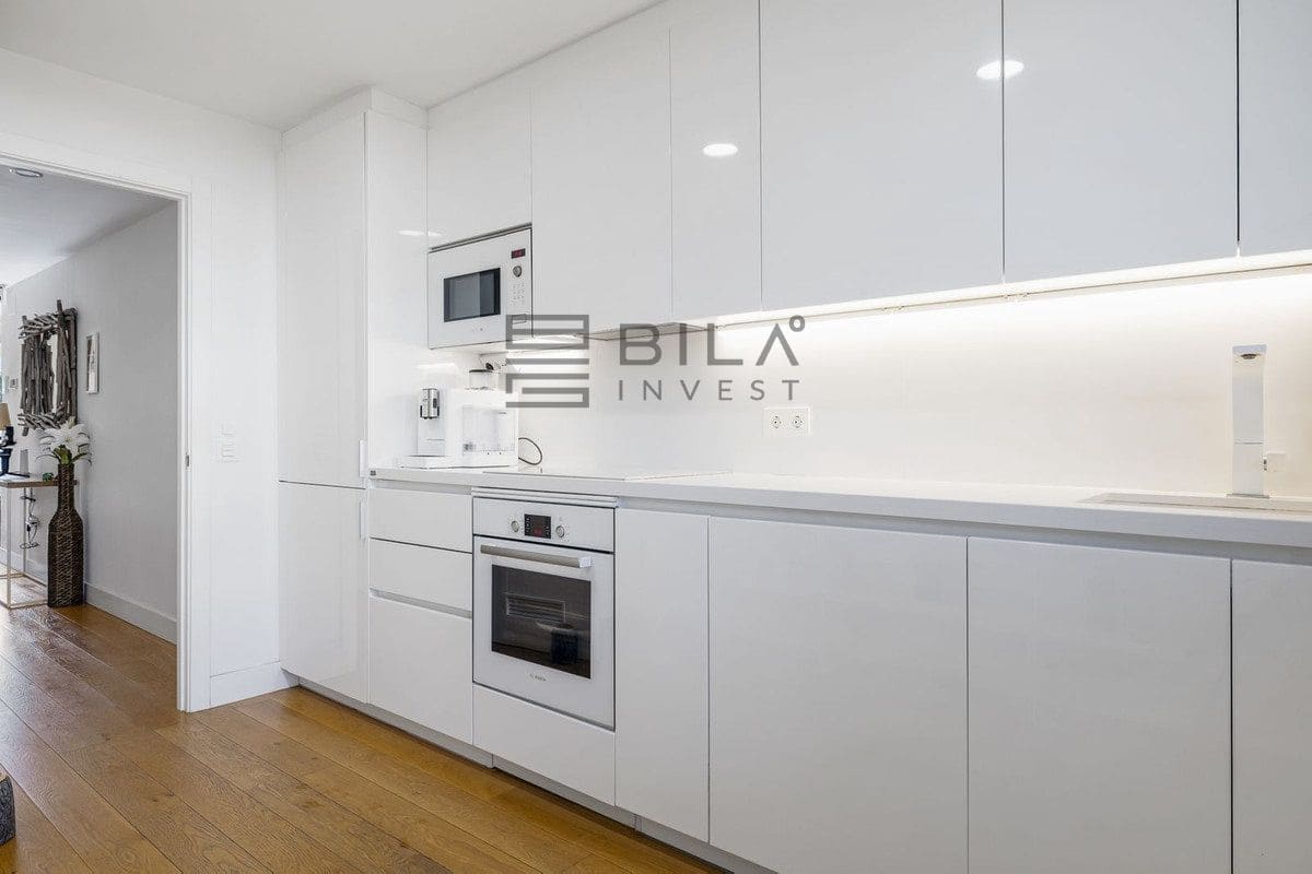 3 bedroom Flat for sale in El Chaparral with pool garage - € 649,000 (Ref: 9639877)