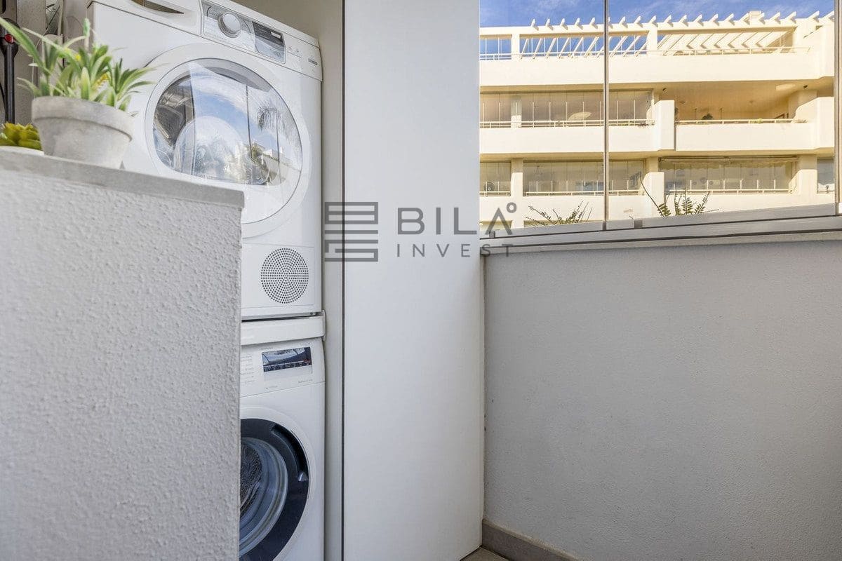 3 bedroom Flat for sale in El Chaparral with pool garage - € 649,000 (Ref: 9639877)