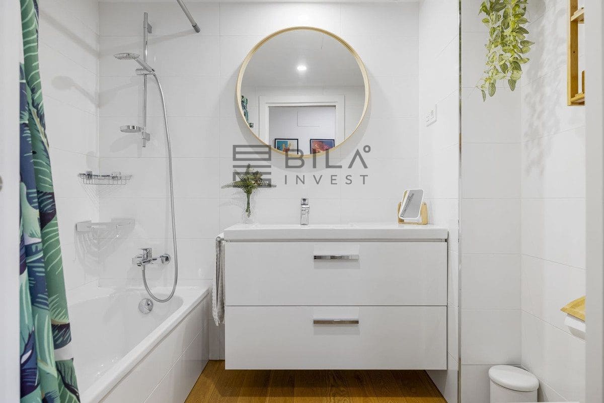 3 bedroom Flat for sale in El Chaparral with pool garage - € 649,000 (Ref: 9639877)