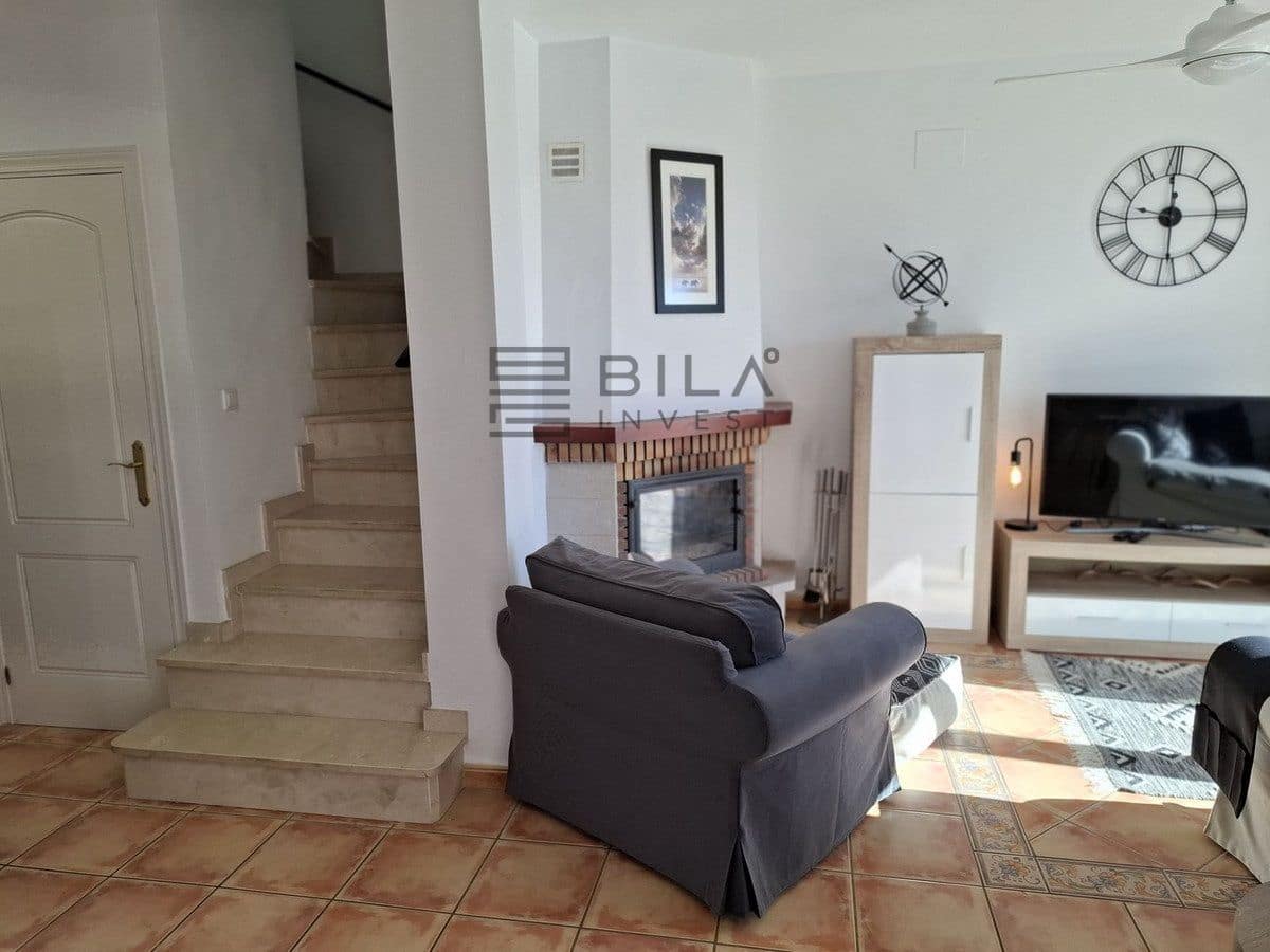 3 bedroom Townhouse for sale in Mijas with pool garage - € 369,000 (Ref: 9639878)