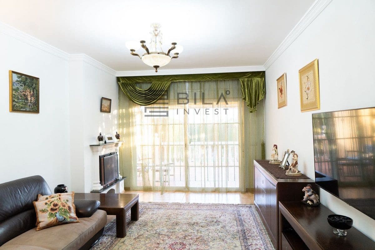 Casa de 3 habitaciones en Riviera del Sol en venta con piscina - 490.000 € (Ref: 9654061)