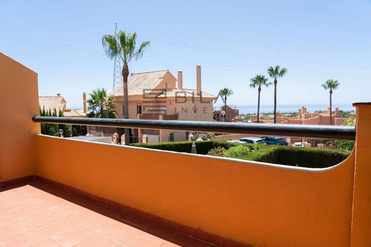 Casa de 3 habitaciones en Riviera del Sol en venta con piscina - 490.000 € (Ref: 9654061)