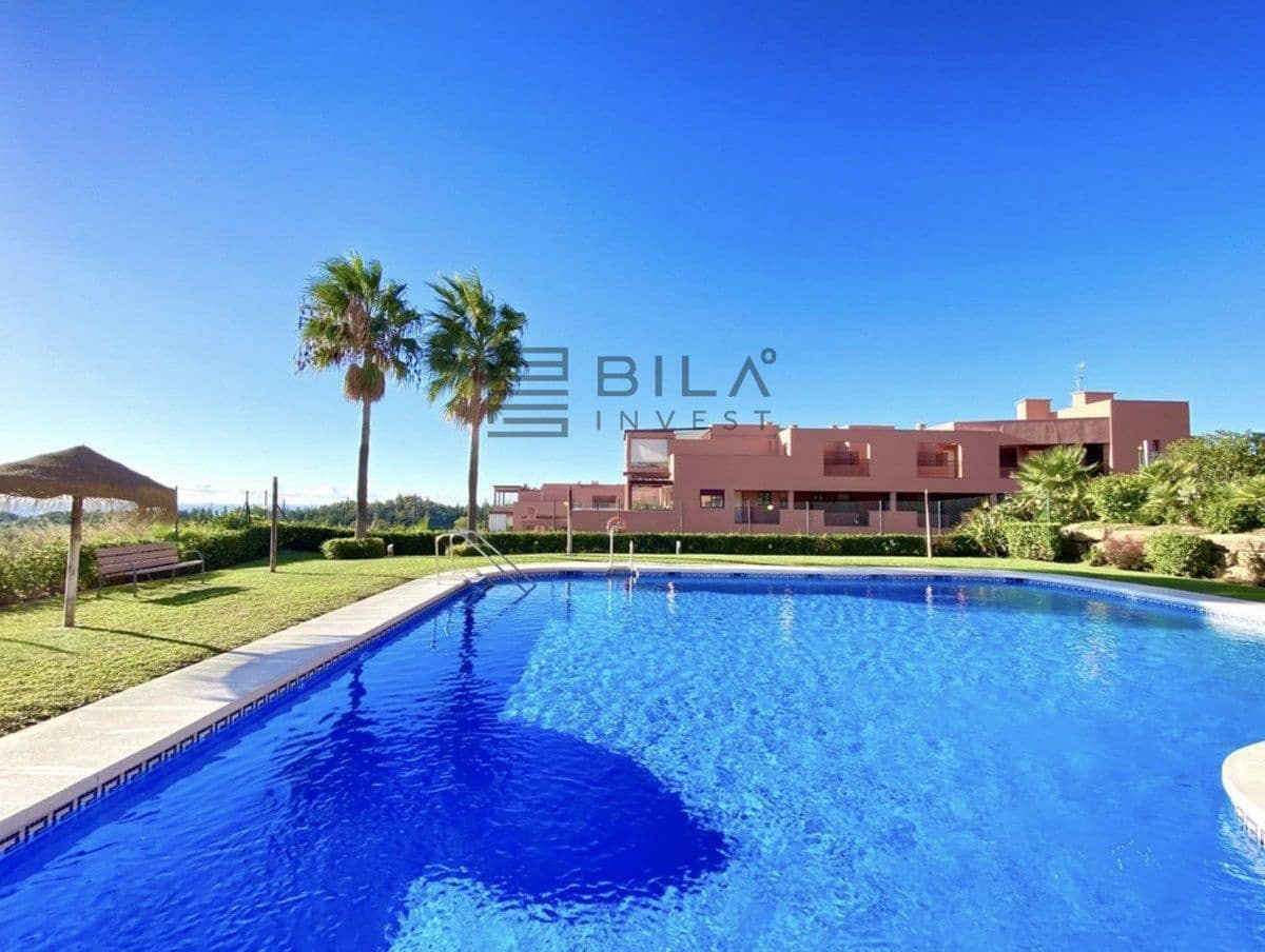 2 bedroom Flat for sale in Cerro del Aguila with pool garage - € 315,000 (Ref: 9654415)