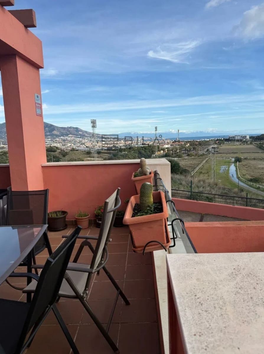 2 bedroom Flat for sale in Cerro del Aguila with pool garage - € 315,000 (Ref: 9654415)