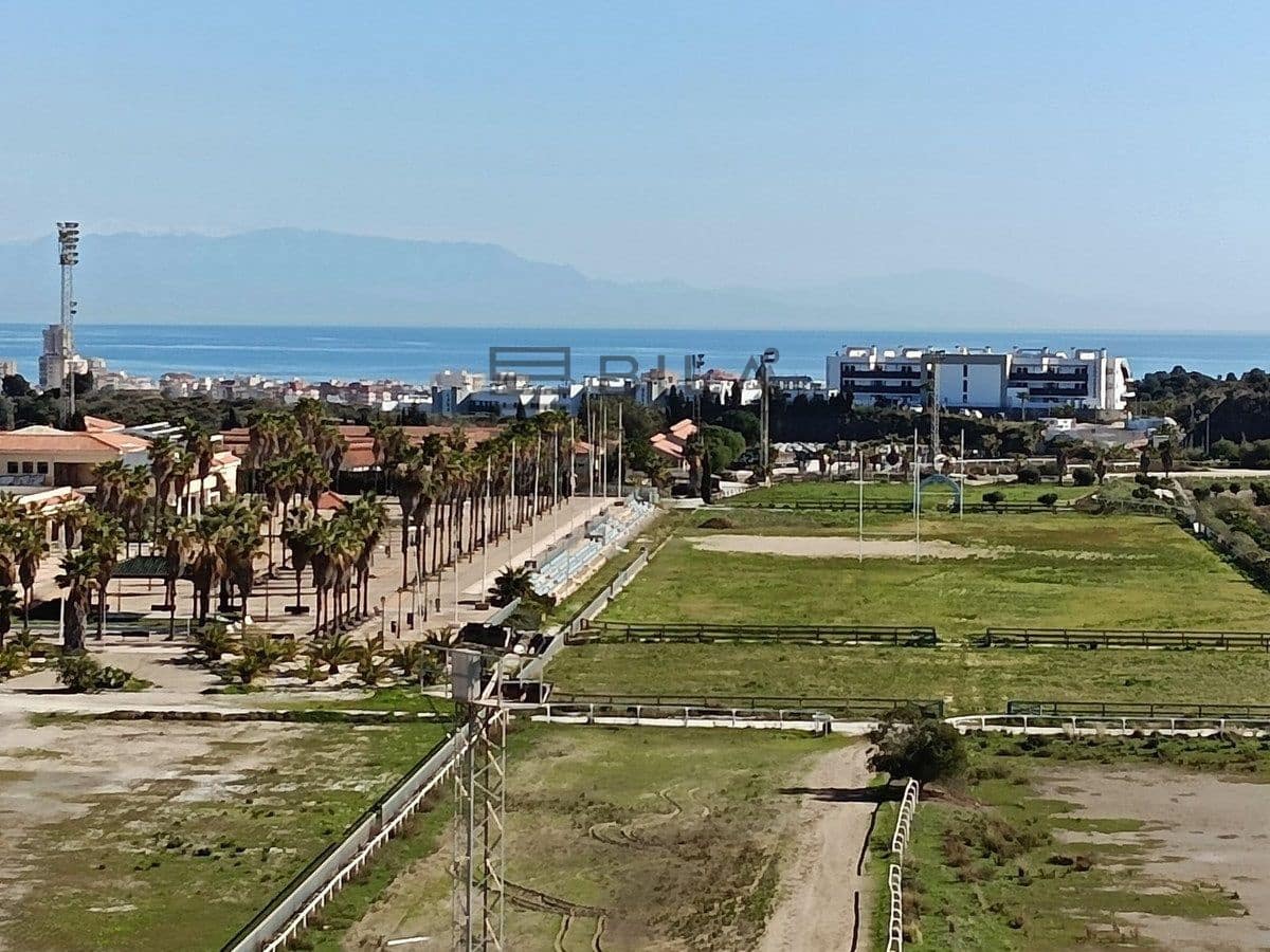 2 bedroom Flat for sale in Cerro del Aguila with pool garage - € 315,000 (Ref: 9654415)