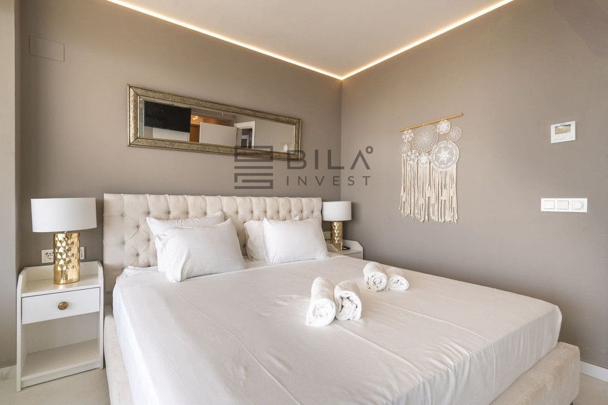 2 quarto Penthouse para venda em Carvajal com piscina - 1 299 000 € (Ref: 9654416)