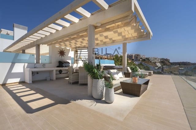2 quarto Penthouse para venda em Carvajal, Fuengirola com piscina - 1 299 000 € (Ref: 9654416)