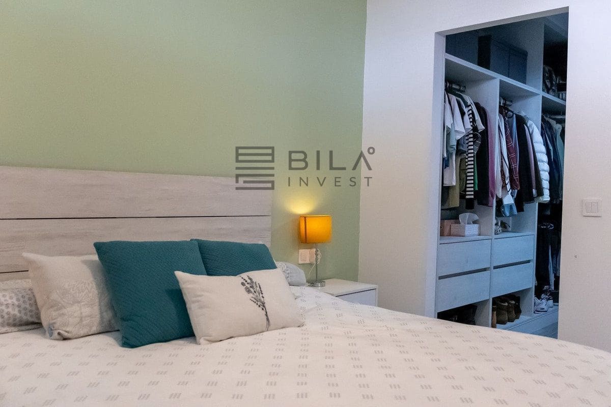 Piso de 3 habitaciones en Benalmadena Costa en venta con piscina garaje - 450.000 € (Ref: 9654417)