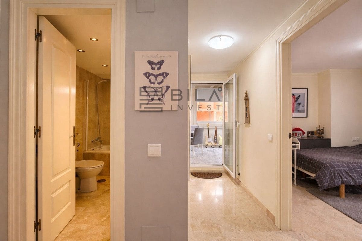 Piso de 4 habitaciones en El Chaparral en venta con piscina garaje - 419.000 € (Ref: 9654418)