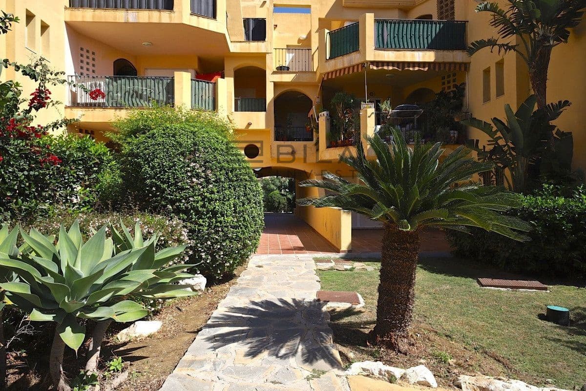 3 camera da letto Appartamento in vendita in Riviera del Sol con piscina garage - 350.000 € (Rif: 9654419)