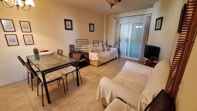 Ático de 2 habitaciones en Calahonda, Mijas en venta con piscina - 280.000 € (Ref: 9654420)