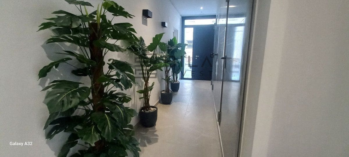 2 bedroom Flat for sale in La Cala de Mijas - € 330,000 (Ref: 9665708)