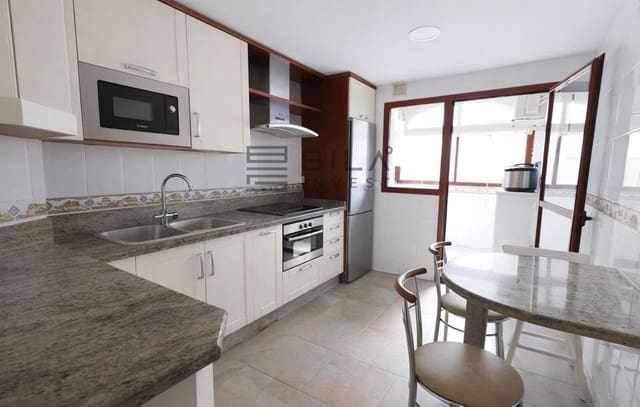 4 makuuhuone Asunto myytävänä paikassa Arroyo de la Miel, Benalmádena mukana 
autotalli - 485 000 € (Ref: 9665709)