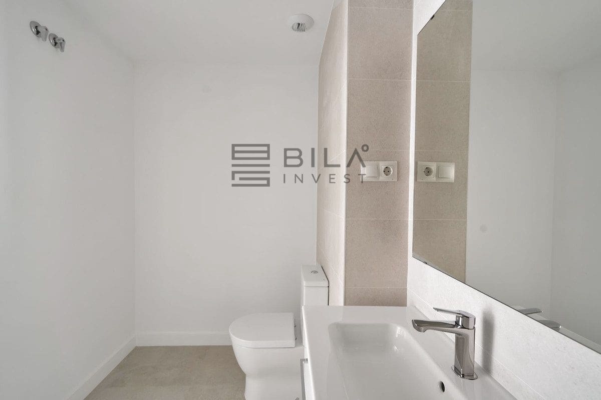 2 slaapkamer Flat te koop in Benalmadena met zwembad garage - € 399.950 (Ref: 9665712)