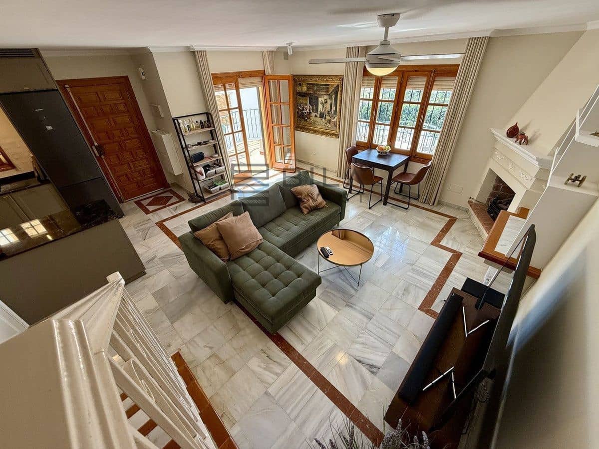 2 slaapkamer Villa te koop in Mijas Golf met zwembad garage - € 415.000 (Ref: 9669860)