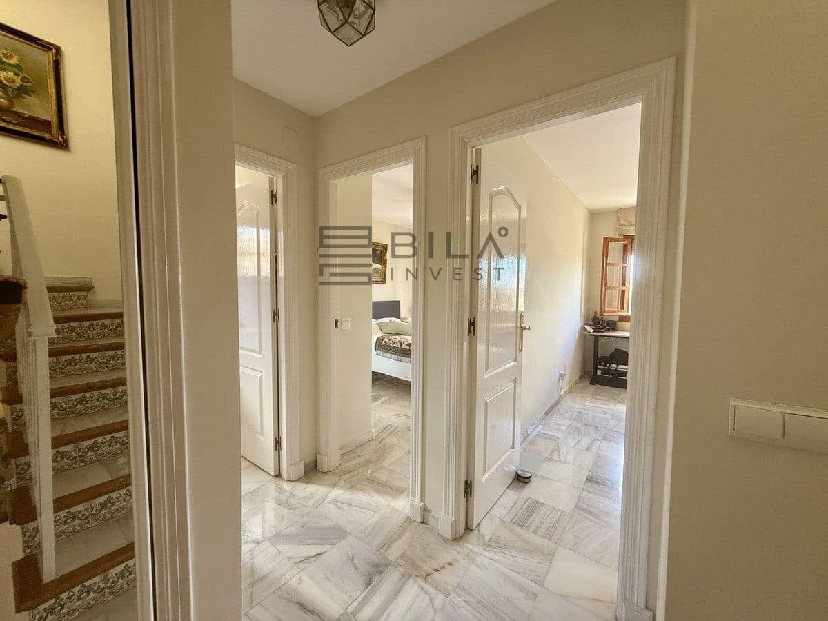 2 slaapkamer Villa te koop in Mijas Golf met zwembad garage - € 415.000 (Ref: 9669860)