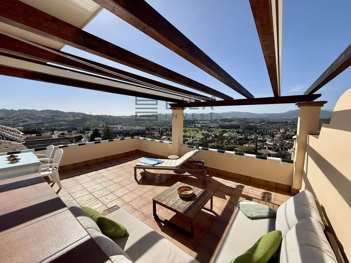 2 slaapkamer Villa te koop in Mijas Golf met zwembad garage - € 415.000 (Ref: 9669860)