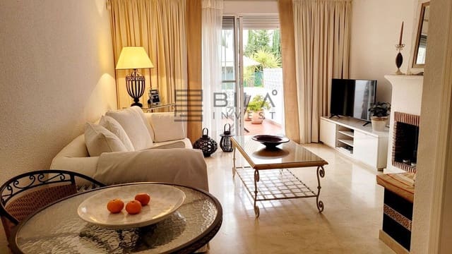 1 soveværelse Byhus til salg i Torremuelle, Benalmádena med swimmingpool garage - € 259.000 (Ref: 9669861)