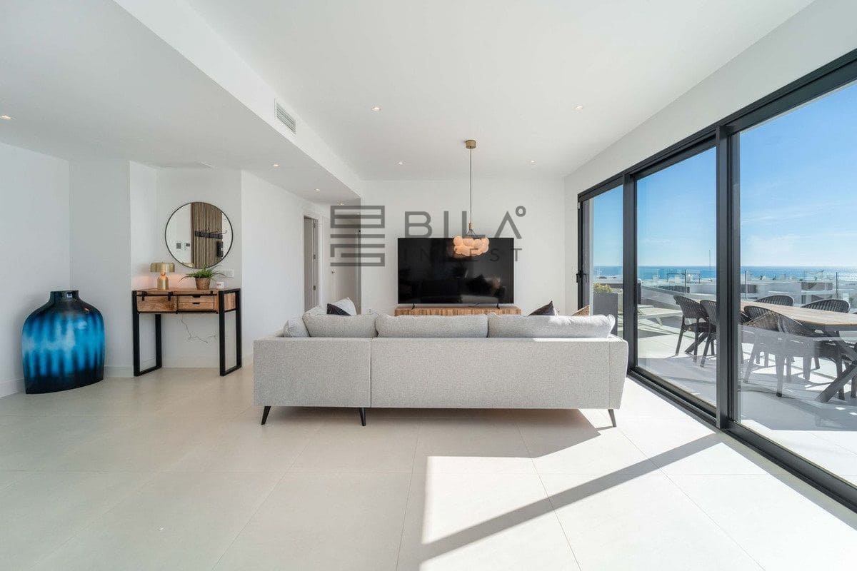 3 sovrum Takvåning till salu i Fuengirola med pool - 1 299 000 € (Ref: 9669864)