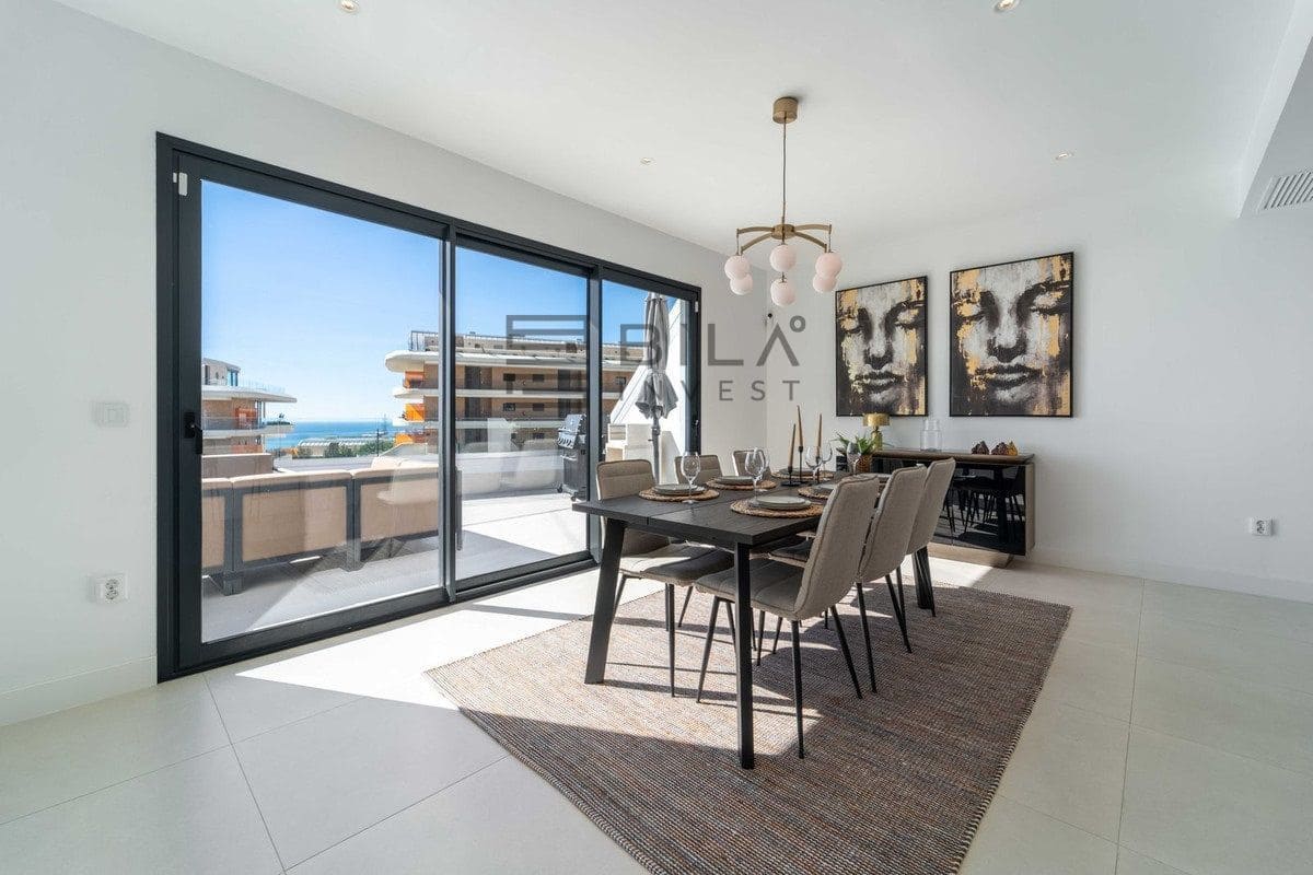 3 sovrum Takvåning till salu i Fuengirola med pool - 1 299 000 € (Ref: 9669864)