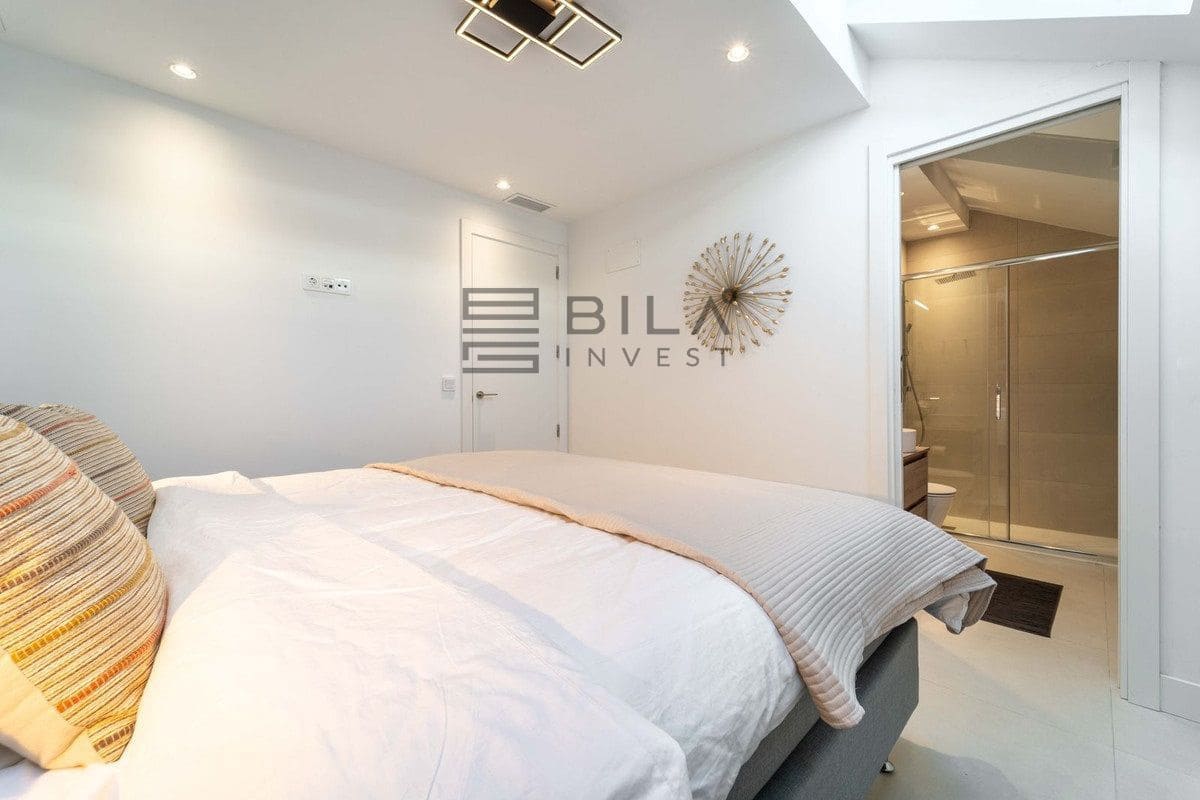 3 sovrum Takvåning till salu i Fuengirola med pool - 1 299 000 € (Ref: 9669864)