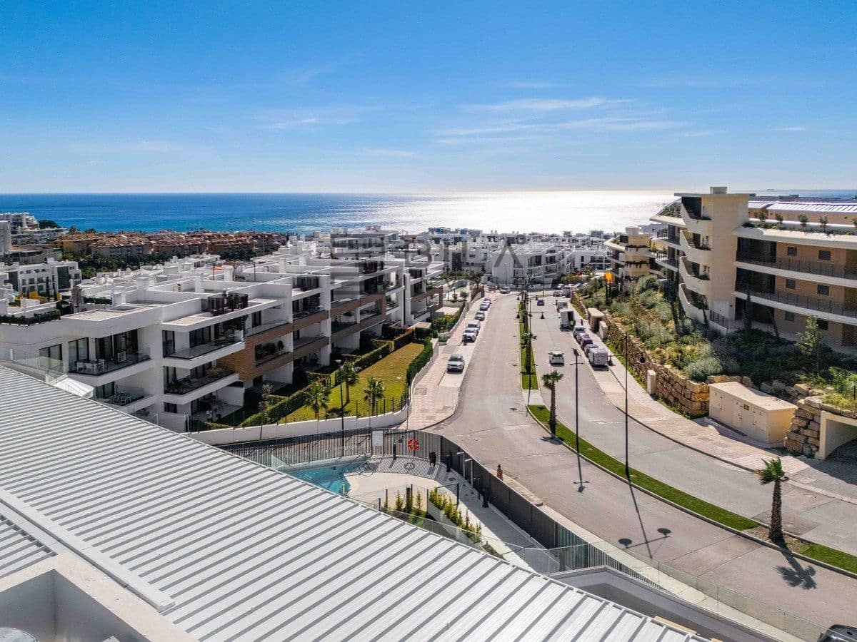 3 sovrum Takvåning till salu i Fuengirola med pool - 1 299 000 € (Ref: 9669864)