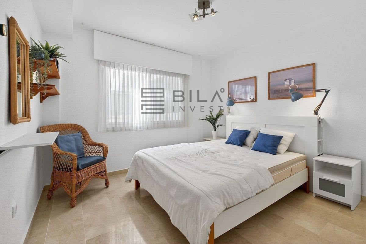3 slaapkamer Flat te koop in Torrequebrada met zwembad garage - € 689.000 (Ref: 9672406)