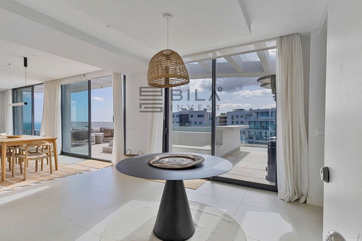 3 quarto Penthouse para venda em Fuengirola com piscina - 1 350 000 € (Ref: 9672407)