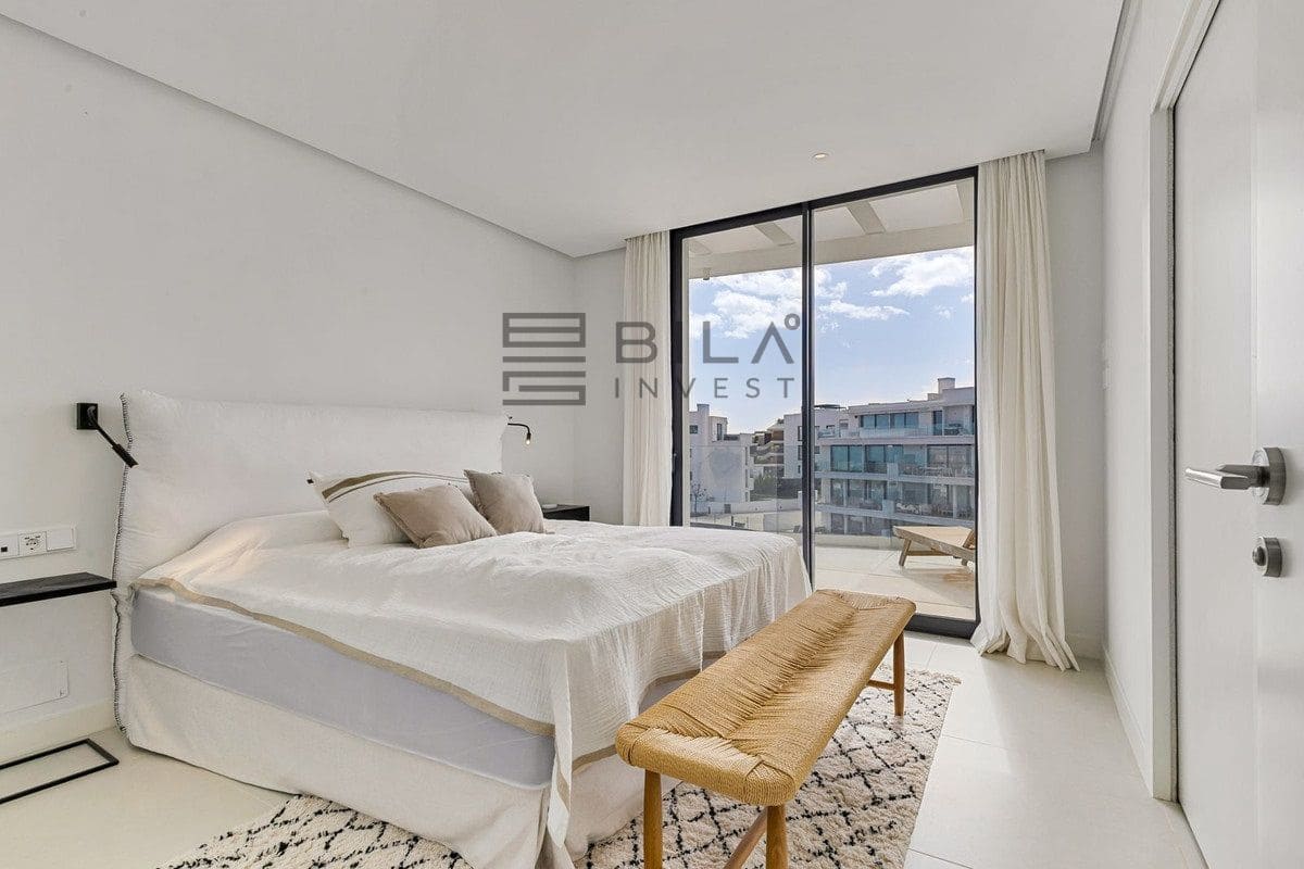 3 quarto Penthouse para venda em Fuengirola com piscina - 1 350 000 € (Ref: 9672407)