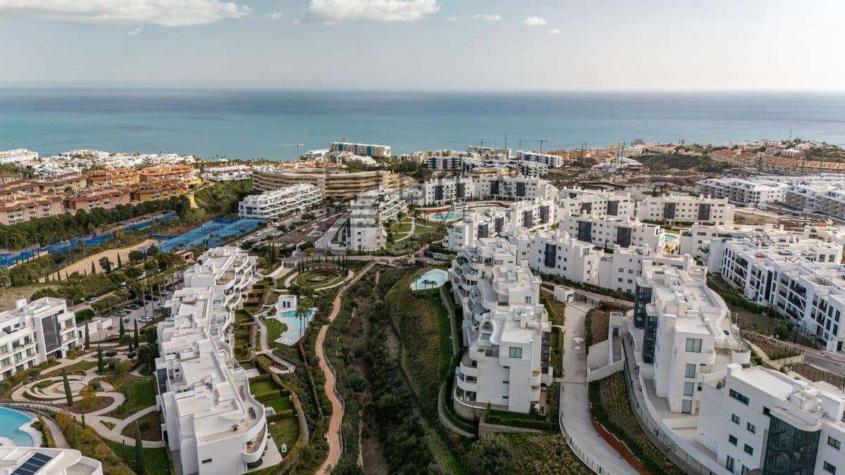 3 quarto Penthouse para venda em Fuengirola com piscina - 1 350 000 € (Ref: 9672407)