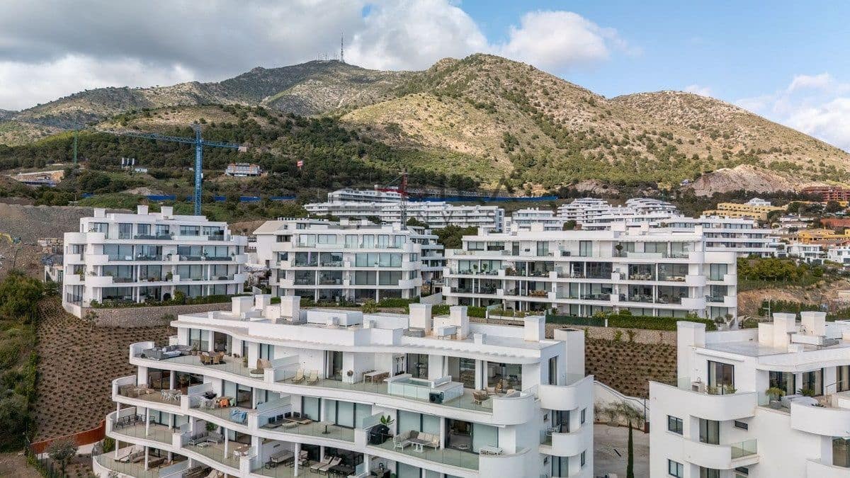 3 quarto Penthouse para venda em Fuengirola com piscina - 1 350 000 € (Ref: 9672407)