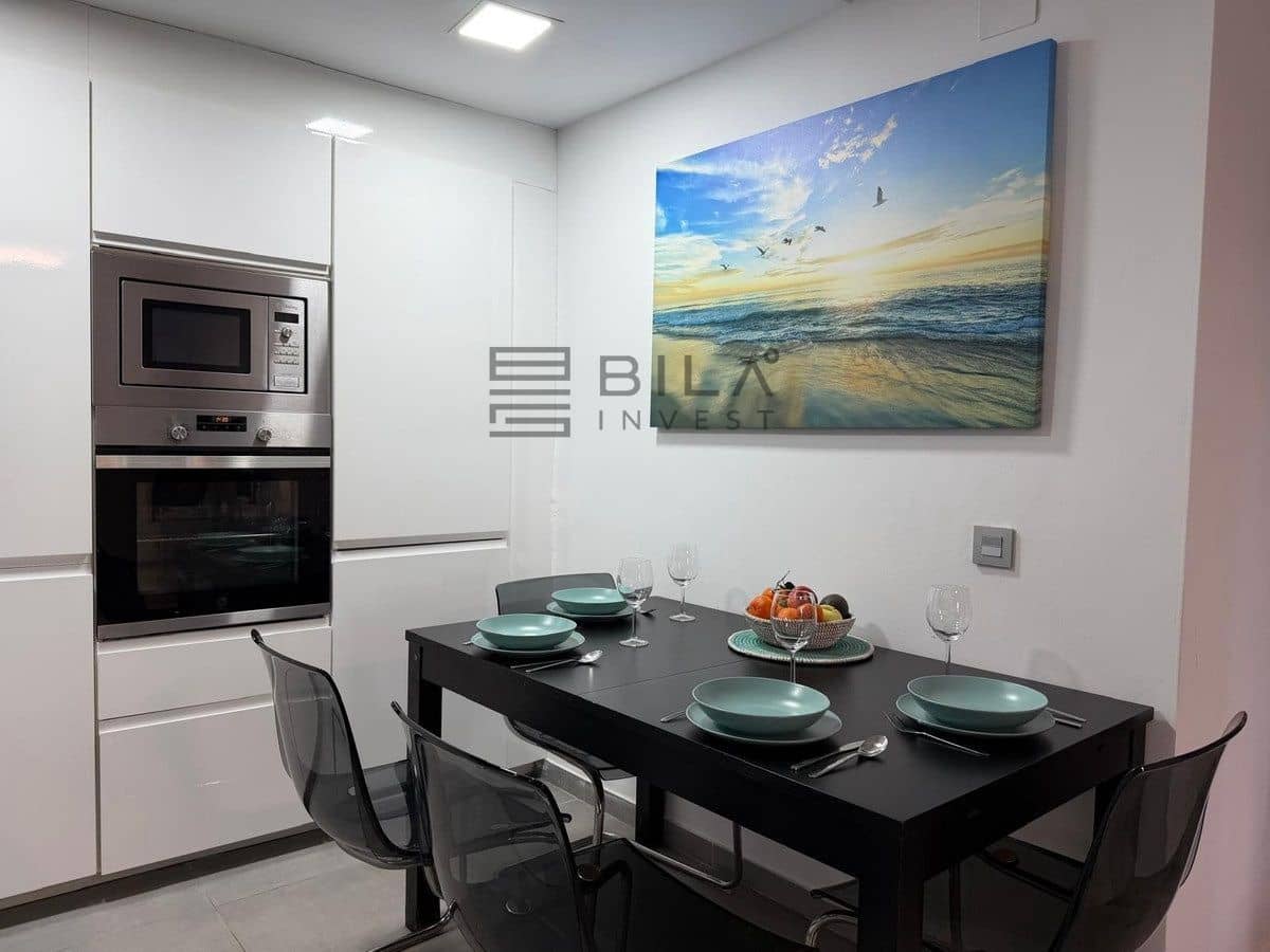 Piso de 2 habitaciones en Torrequebrada en venta con piscina garaje - 350.000 € (Ref: 9672409)