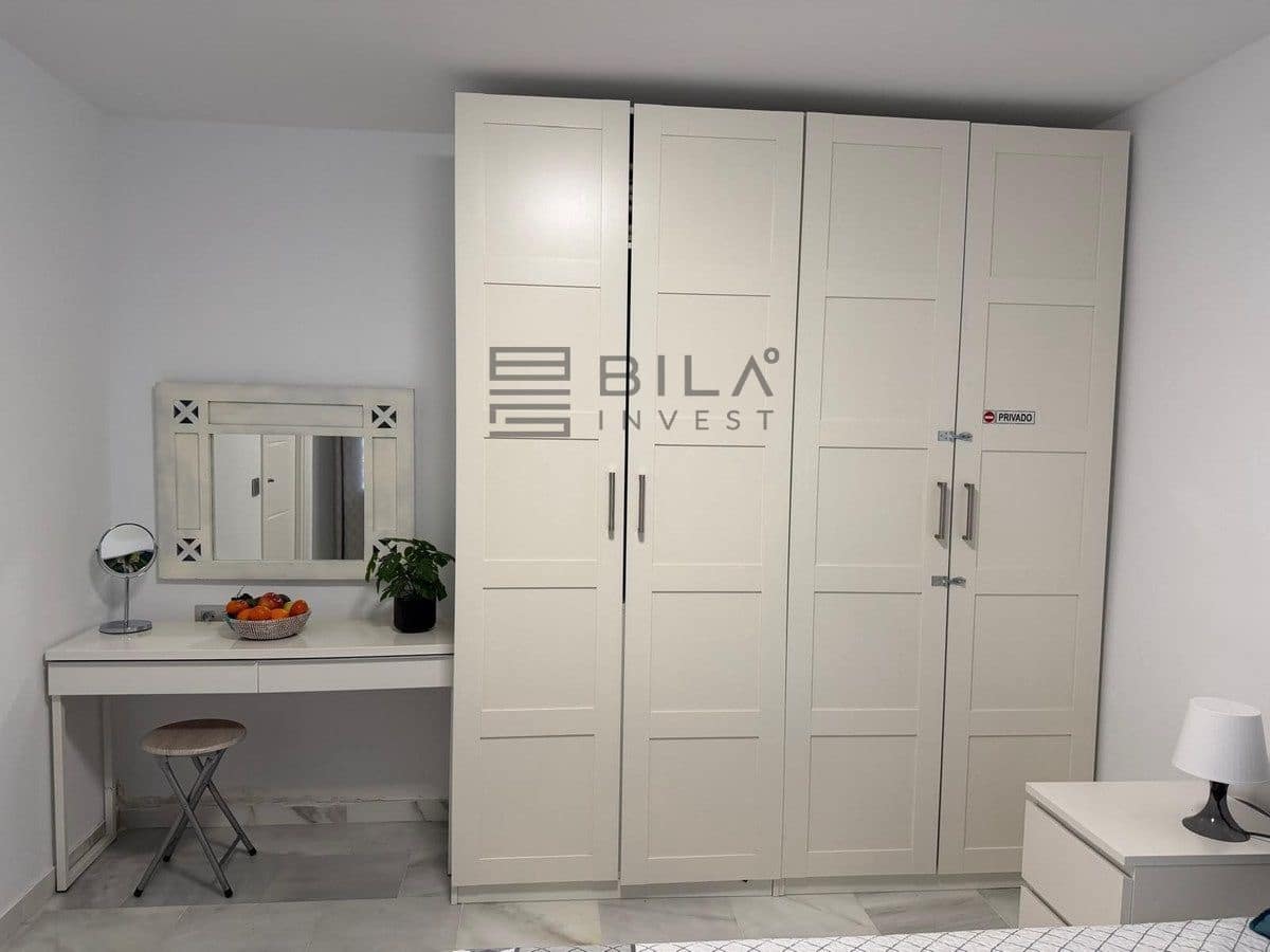 Piso de 2 habitaciones en Torrequebrada en venta con piscina garaje - 350.000 € (Ref: 9672409)