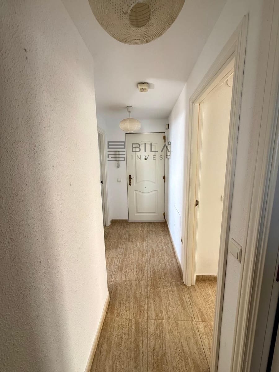Piso de 2 habitaciones en Benalmadena Costa en venta con piscina - 350.000 € (Ref: 9672410)