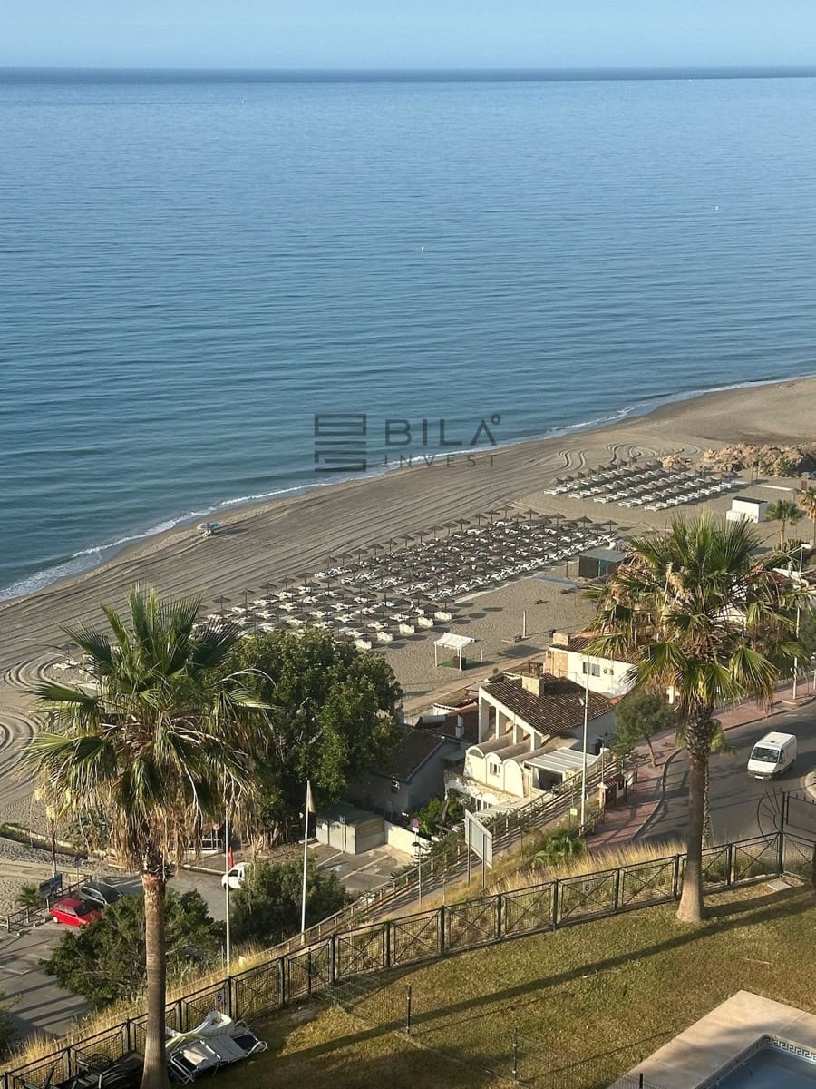 Piso de 2 habitaciones en Benalmadena Costa en venta con piscina - 350.000 € (Ref: 9672410)