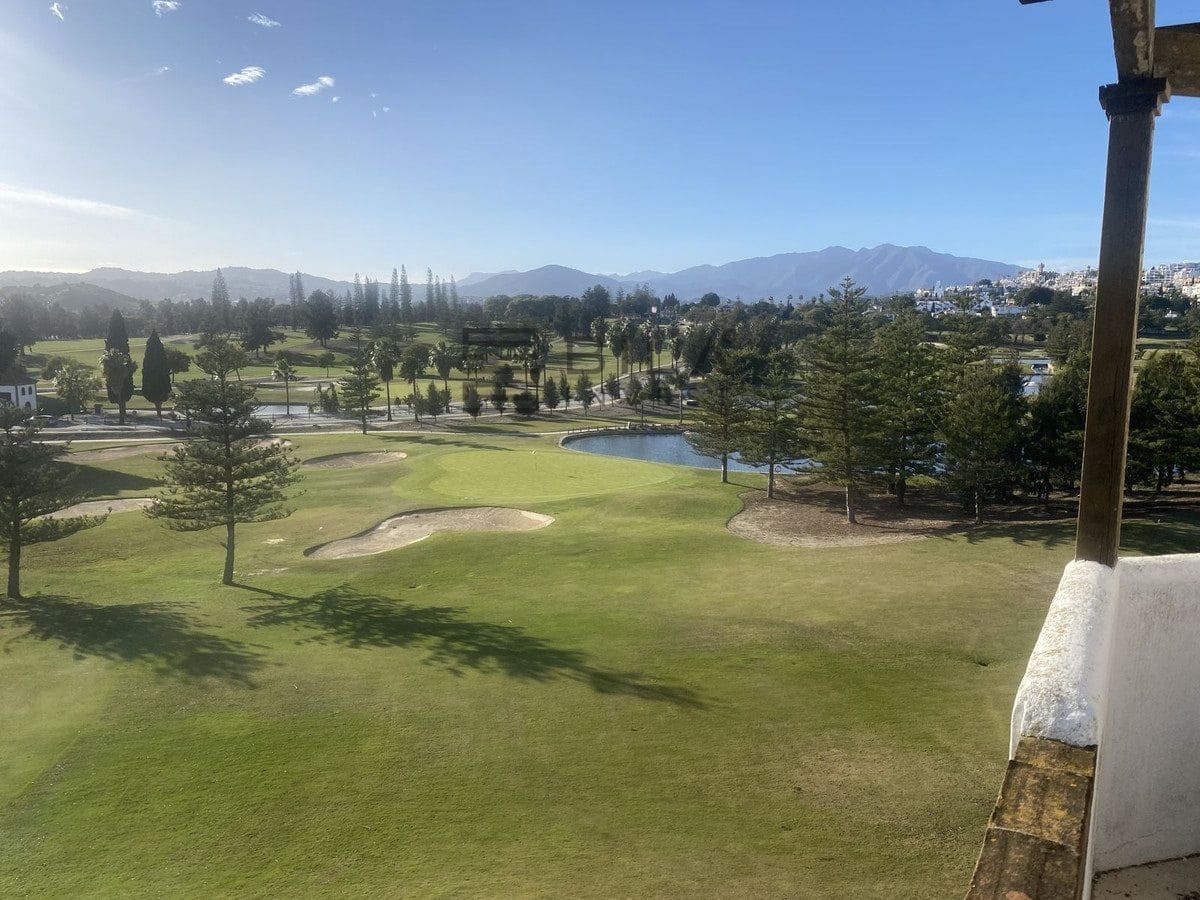 3 bedroom Penthouse for sale in Mijas Golf with pool - € 375,000 (Ref: 9679059)