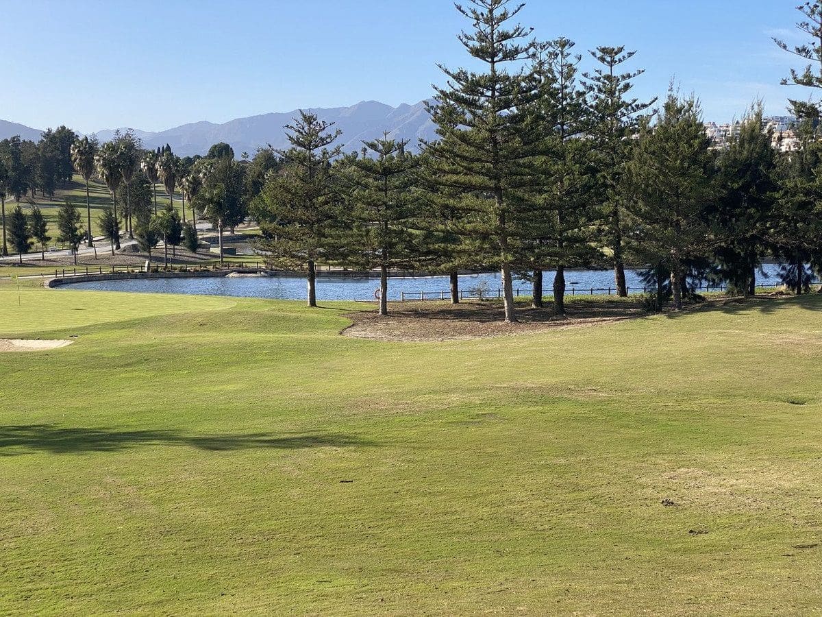 3 bedroom Penthouse for sale in Mijas Golf with pool - € 375,000 (Ref: 9679059)