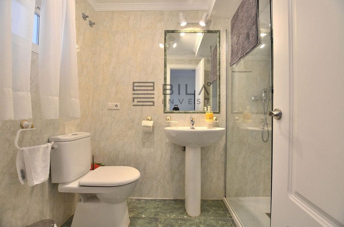 2 soverom Hus til salgs i Mijas med svømmebasseng garasje - € 369 000 (Ref: 9679060)