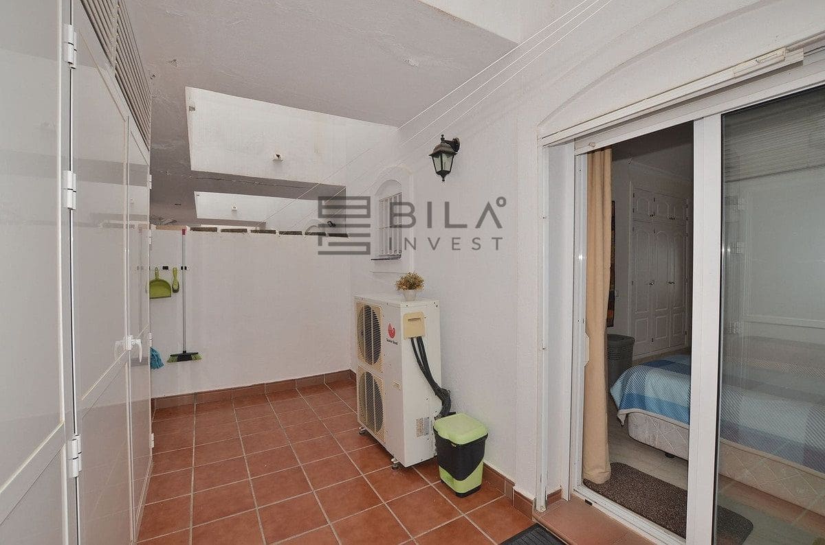 2 soverom Hus til salgs i Mijas med svømmebasseng garasje - € 369 000 (Ref: 9679060)