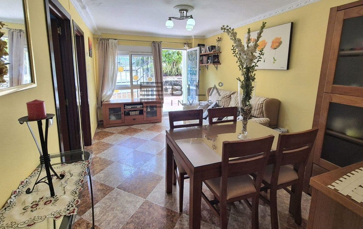 2 makuuhuone Asunto myytävänä paikassa Fuengirola mukana 
autotalli - 290 000 € (Ref: 9679062)