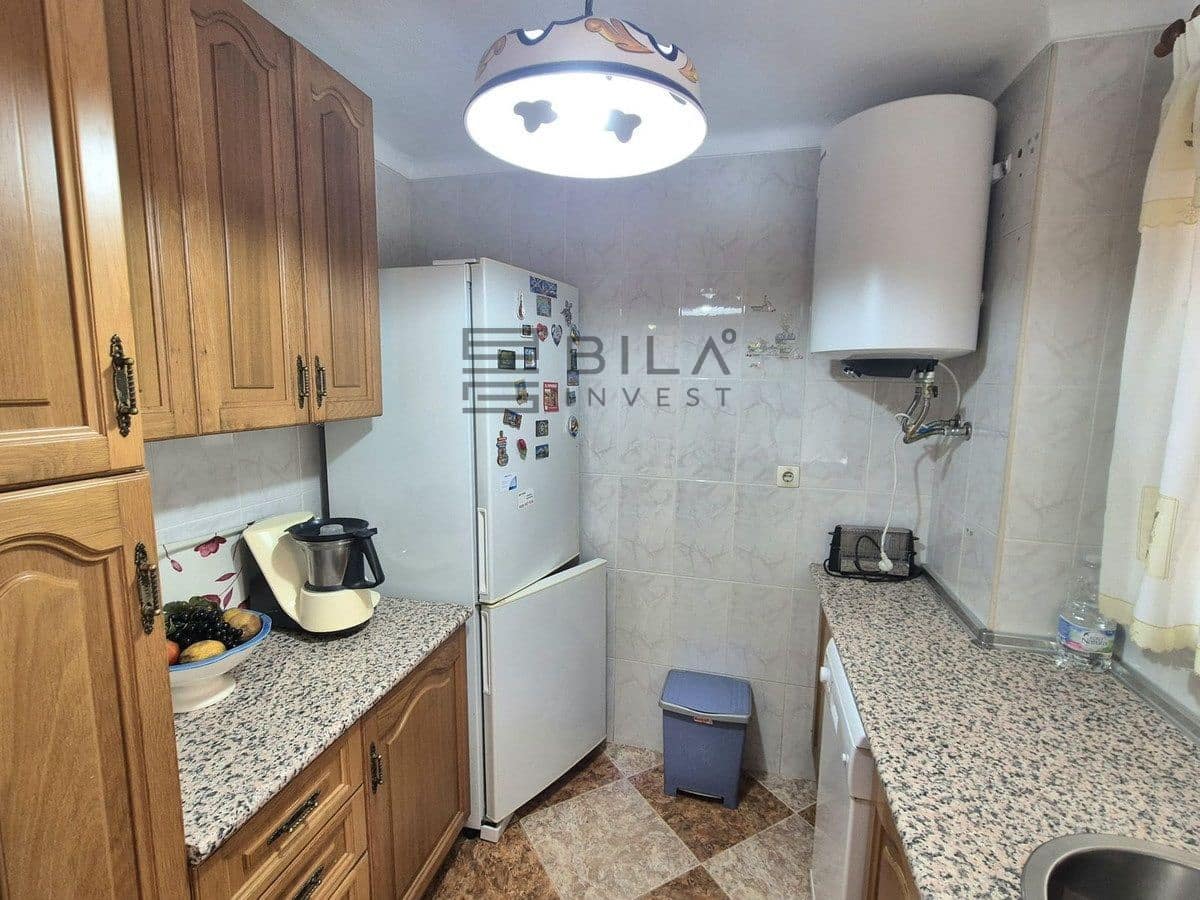 2 makuuhuone Asunto myytävänä paikassa Fuengirola mukana 
autotalli - 290 000 € (Ref: 9679062)