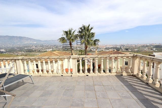 3 soverom Villa til salgs i Cerro del Aguila, Mijas med svømmebasseng garasje - € 680 000 (Ref: 9679063)