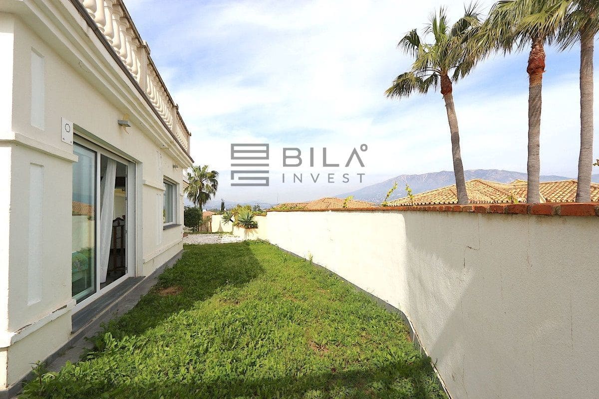 3 soverom Villa til salgs i Cerro del Aguila med svømmebasseng garasje - € 680 000 (Ref: 9679063)