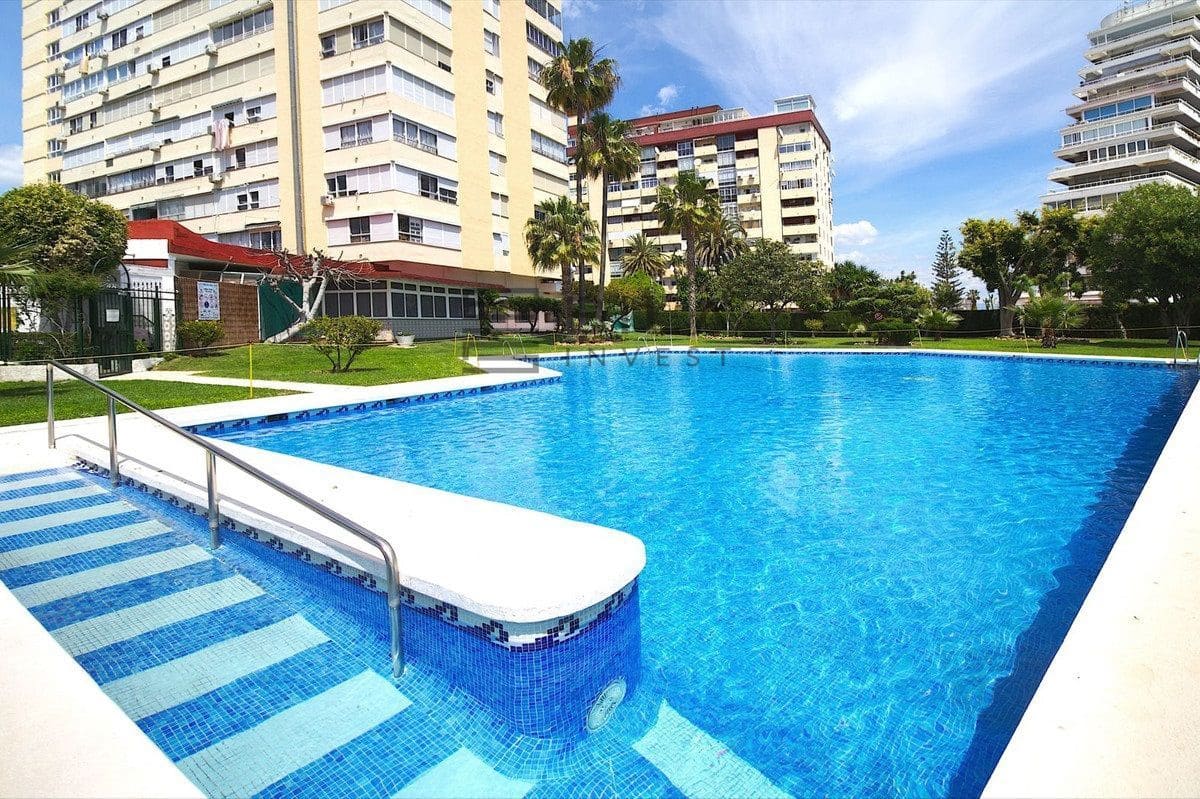 1 soverom Leilighet til salgs i Benalmadena Costa med svømmebasseng garasje - € 267 000 (Ref: 9679064)