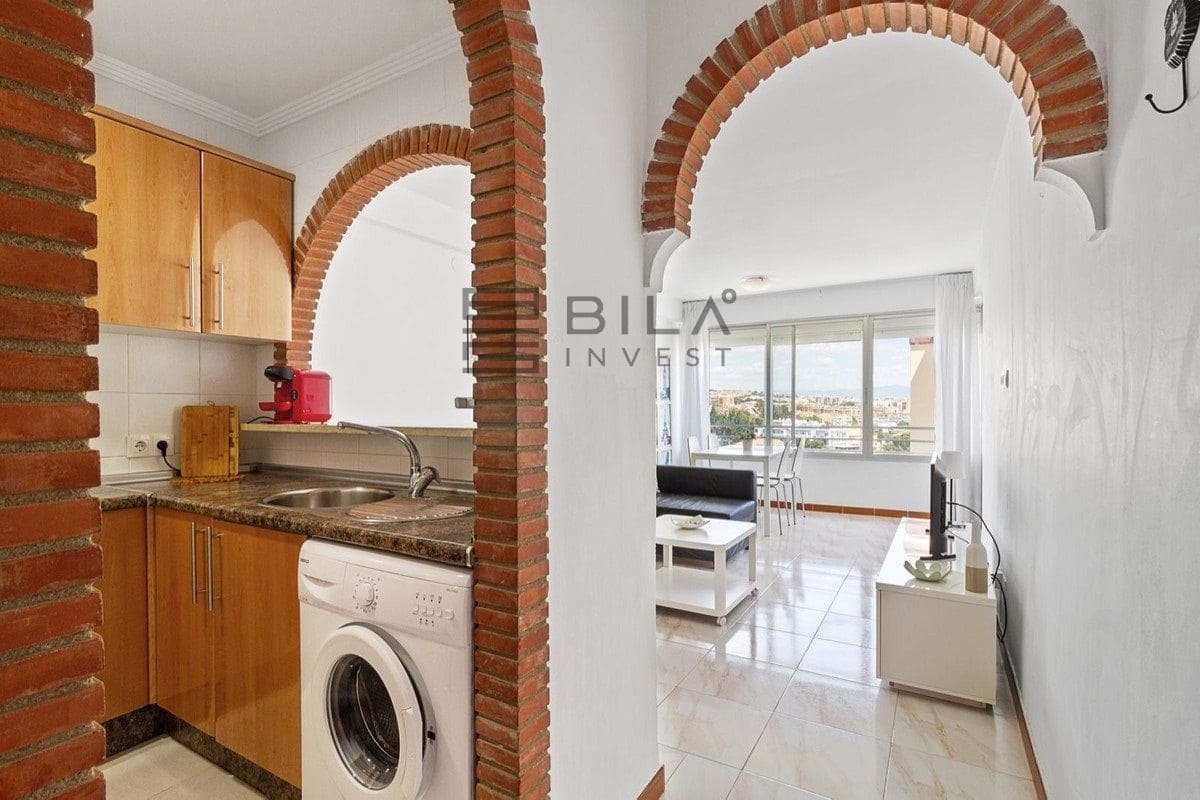 1 soverom Leilighet til salgs i Benalmadena Costa med svømmebasseng garasje - € 267 000 (Ref: 9679064)